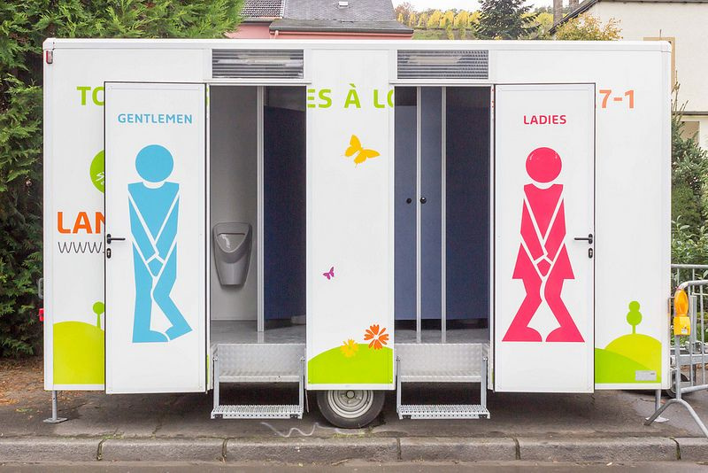 Image d'illustration pour : Toilettes publiques Image d'illustration pour : Toilettes publiques